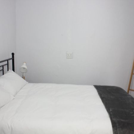 Explorer Backpackers Johannesburg Exterior foto