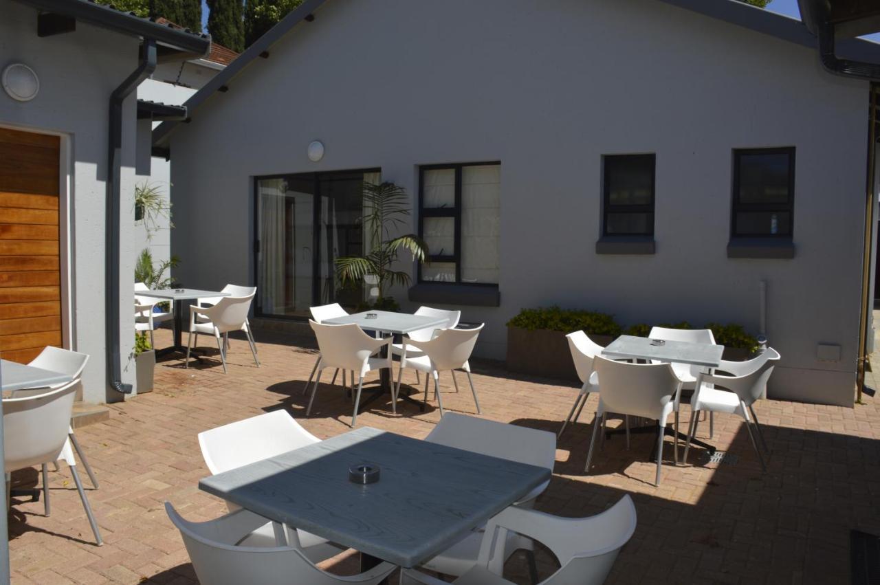 Explorer Backpackers Johannesburg Exterior foto