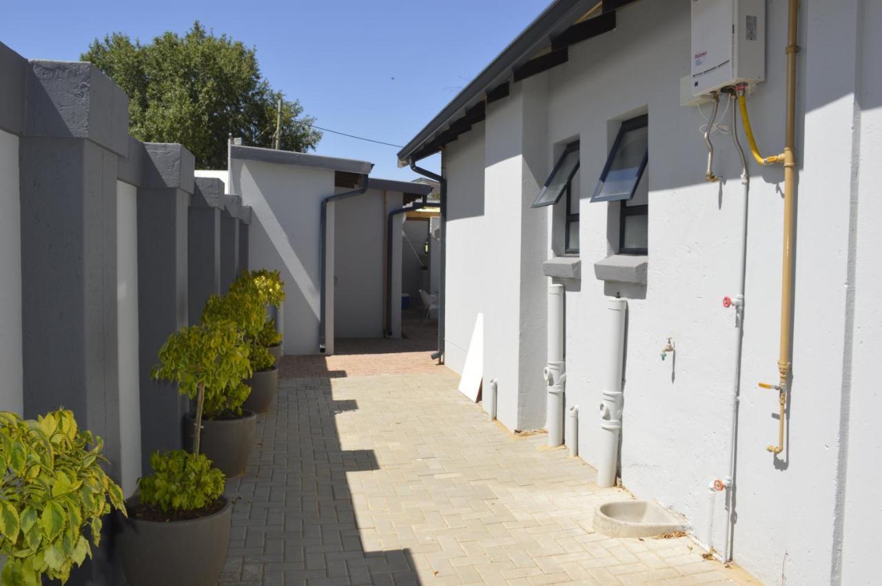 Explorer Backpackers Johannesburg Exterior foto